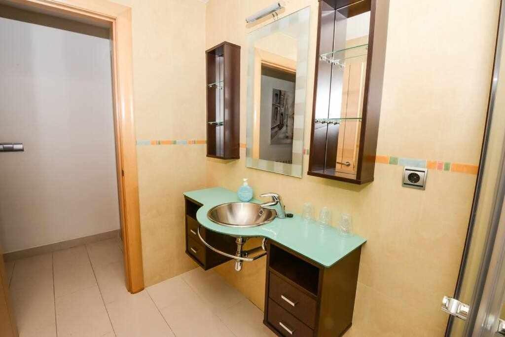 Апартаменти Sientete Como En Casa En Apartamento Padre Isla Леон Екстер'єр фото